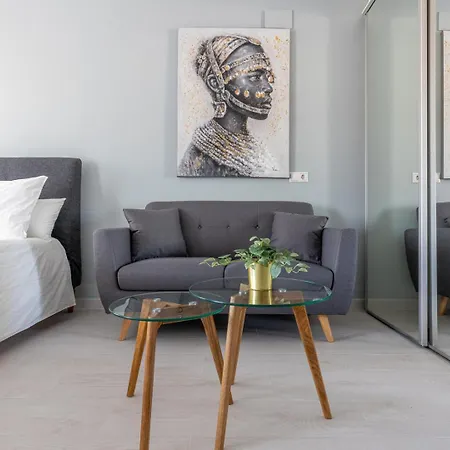 Apartment Ver923 - Terraza, Vistas Al Mar, Wifi, Smart Tv, Piscinas, Centro A 150 Metros, Playa A 600 Metros Torremolinos